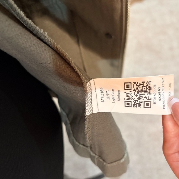 Classic Utility Jacket - Picture 6 of 6